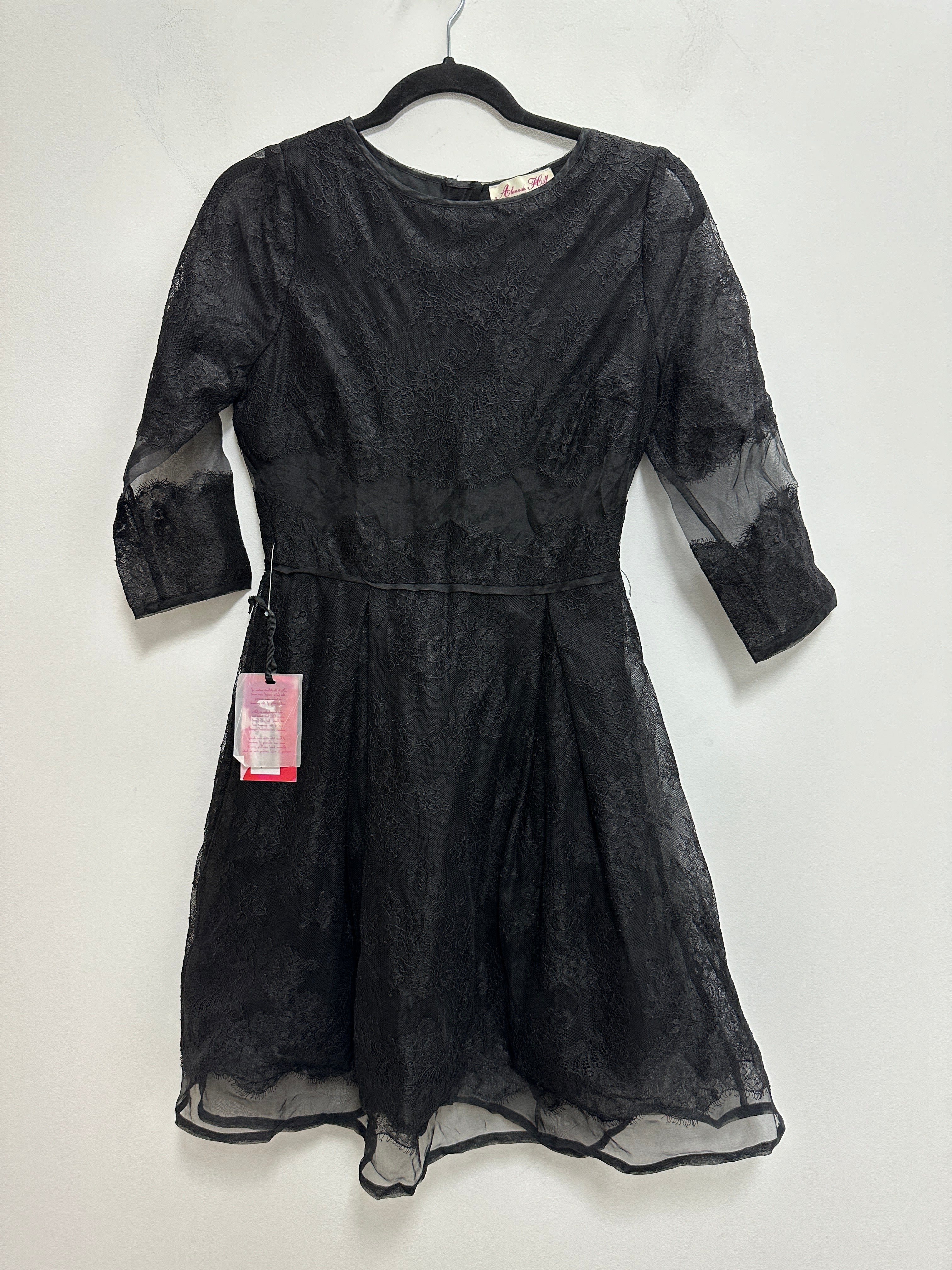 alannah hill black dress Pre-loved Alannah Hill Black Lace Dress w Beading GrandDays