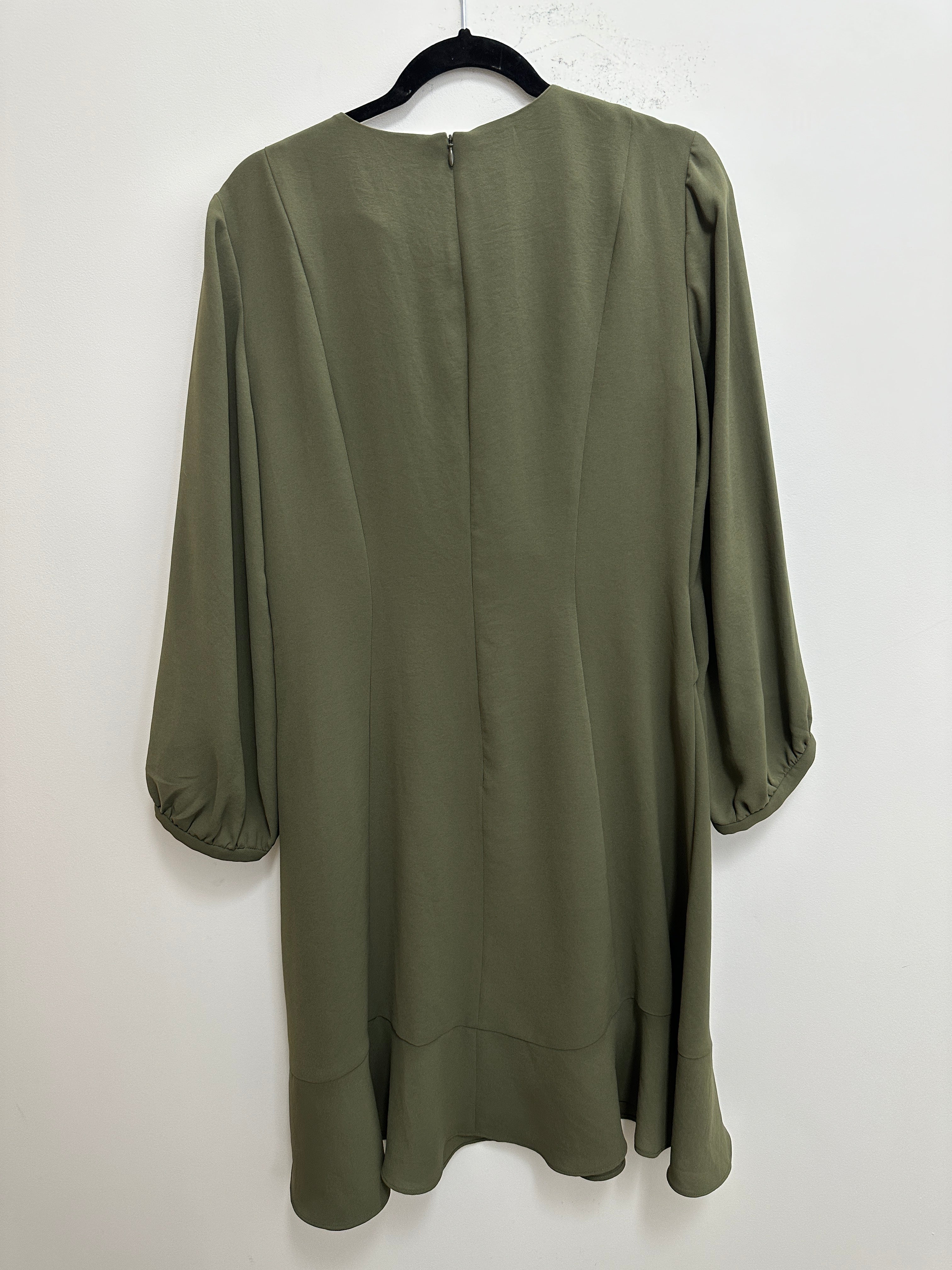 veronika maine green dress The EDIT
