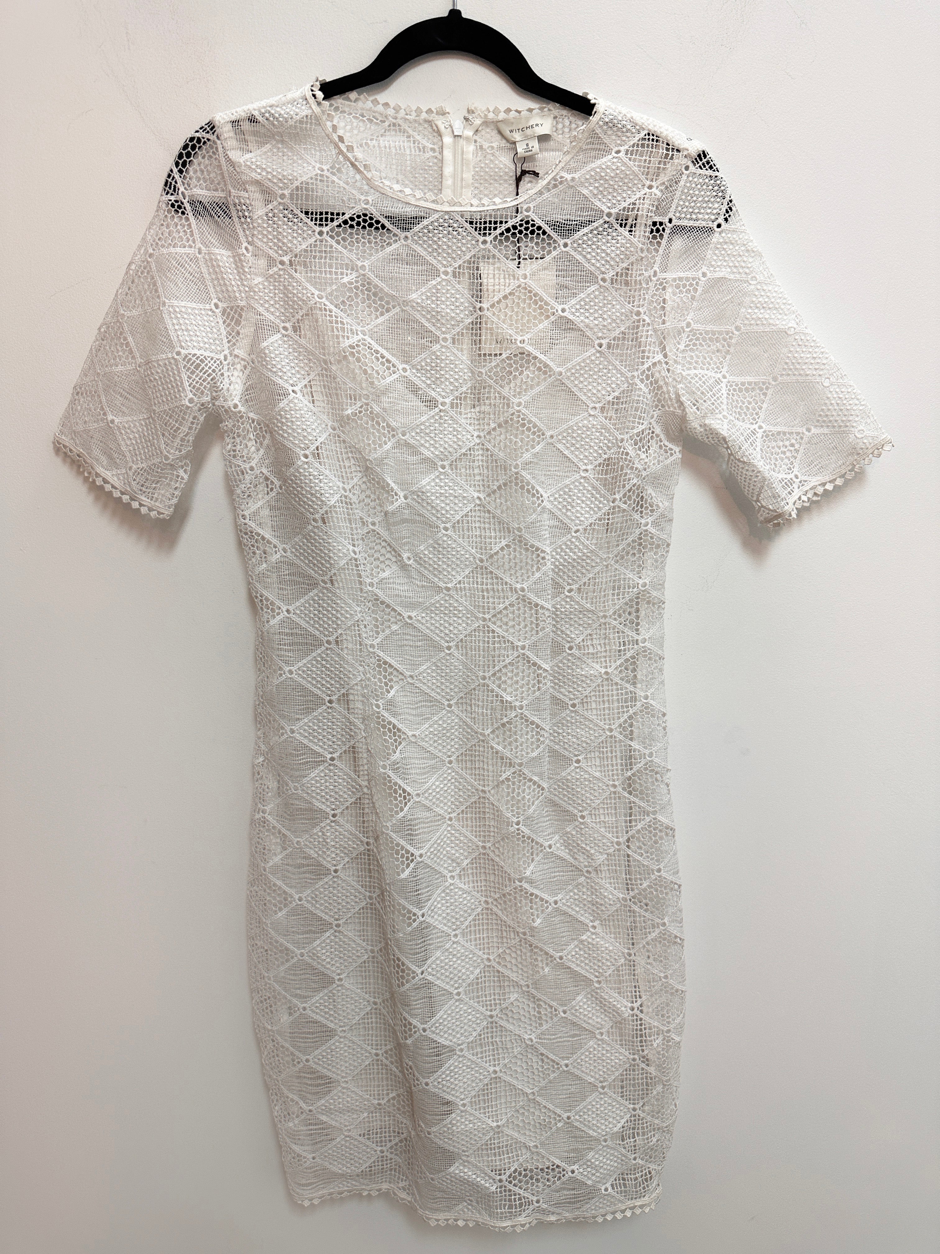 Buy Lace Shift Dress in White - Witchery | RELOOP Buy Lace Shift Dress in White - Witchery | RELOOP